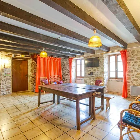 Maison De L Albine, Gite De Groupe